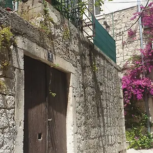 apartmani-nedo-split.splithotels.org/