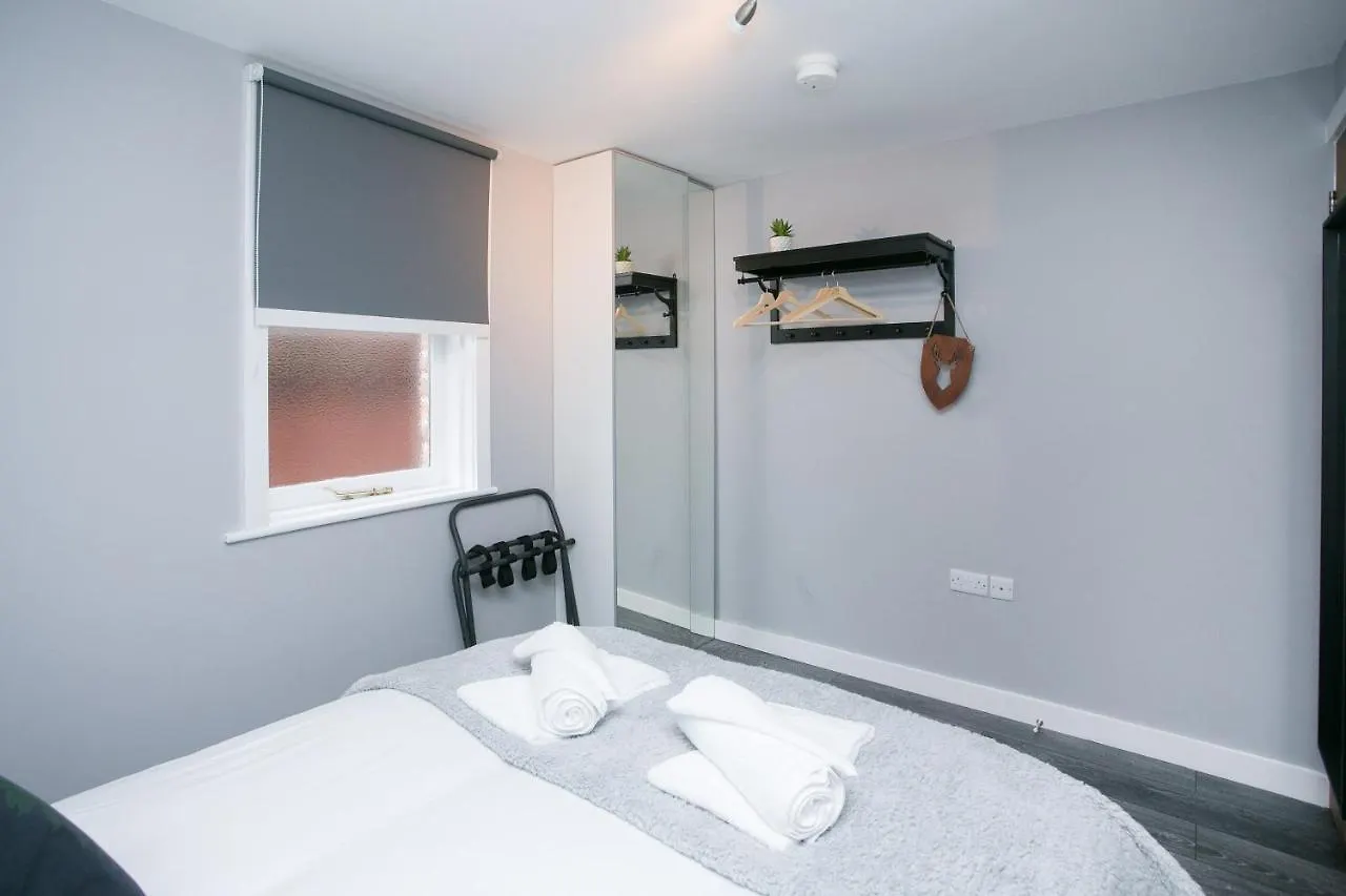 Malone Place Apartment Belfast